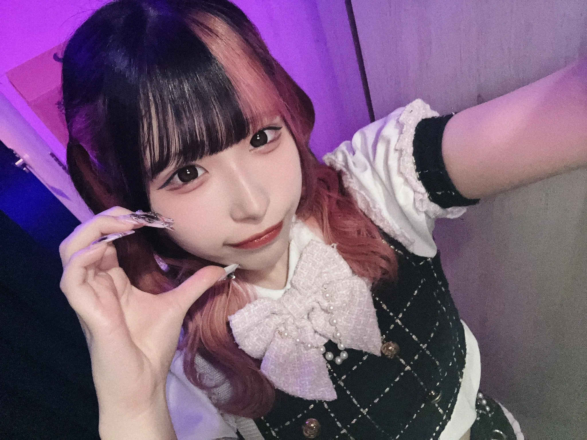 よんよん♪